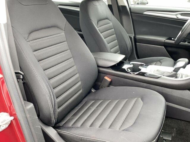 Червоний Форд Фьюжен, об'ємом двигуна 2.5 л та пробігом 120 тис. км за 3200 $, фото 6 на Automoto.ua