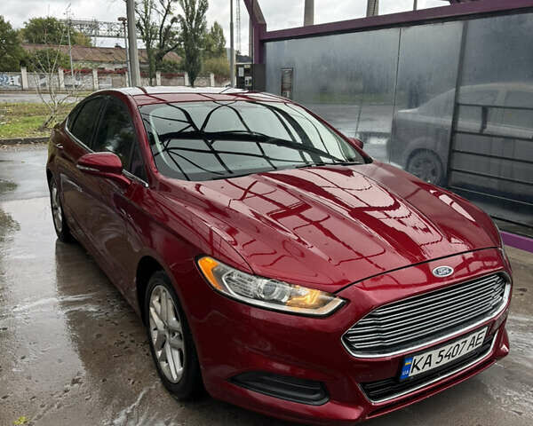 Красный Форд Фьюжн, объемом двигателя 1.5 л и пробегом 140 тыс. км за 9700 $, фото 10 на Automoto.ua