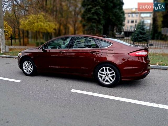 Красный Форд Фьюжн, объемом двигателя 2.5 л и пробегом 191 тыс. км за 8990 $, фото 4 на Automoto.ua