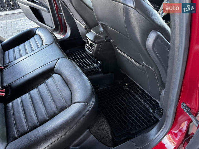 Красный Форд Фьюжн, объемом двигателя 2 л и пробегом 180 тыс. км за 12500 $, фото 72 на Automoto.ua