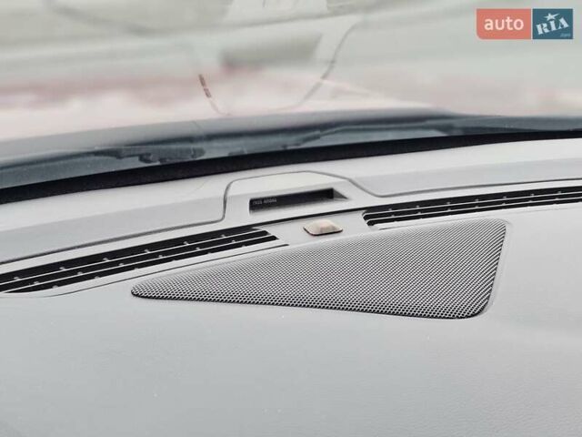 Форд Фьюжн 2015 в Киеве на Automoto.ua Красный Форд Фьюжн, объемом двигателя 2.5 л и пробегом 175 тыс. км за 13700 $, фото 15 на Automoto.ua