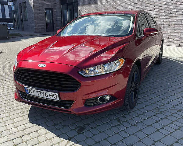 Красный Форд Фьюжн, объемом двигателя 2 л и пробегом 99 тыс. км за 10700 $, фото 5 на Automoto.ua