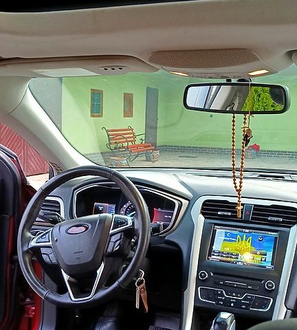 Форд Фьюжн 2015 в Львове на Automoto.ua Красный Форд Фьюжн, объемом двигателя 1.5 л и пробегом 147 тыс. км за 9500 $, фото 10 на Automoto.ua