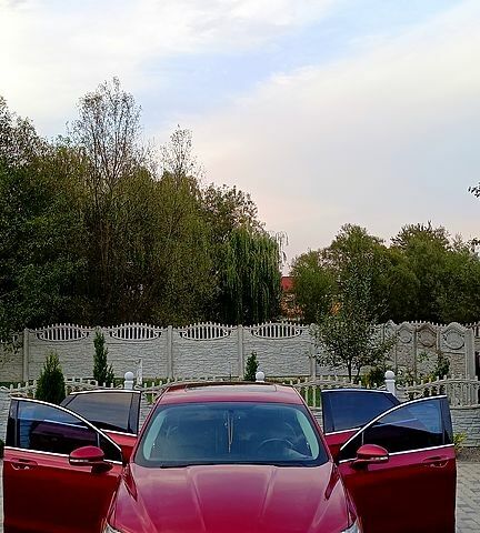 Форд Фьюжн 2015 в Львове на Automoto.ua Красный Форд Фьюжн, объемом двигателя 1.5 л и пробегом 147 тыс. км за 9500 $, фото 5 на Automoto.ua
