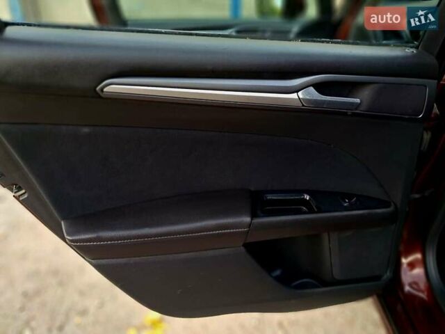 Червоний Форд Фьюжен, об'ємом двигуна 2.5 л та пробігом 190 тис. км за 8900 $, фото 16 на Automoto.ua