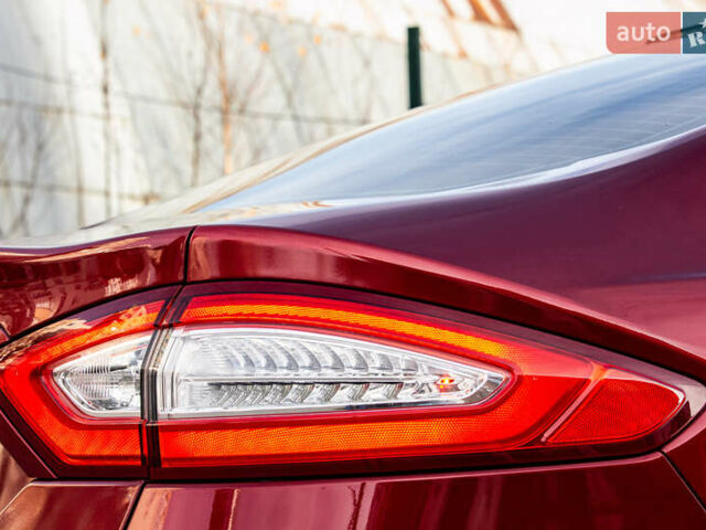 Красный Форд Фьюжн, объемом двигателя 2 л и пробегом 94 тыс. км за 14900 $, фото 26 на Automoto.ua