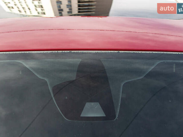 Красный Форд Фьюжн, объемом двигателя 2 л и пробегом 94 тыс. км за 14900 $, фото 19 на Automoto.ua