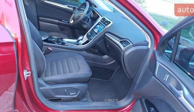 Красный Форд Фьюжн, объемом двигателя 2.49 л и пробегом 214 тыс. км за 9300 $, фото 22 на Automoto.ua