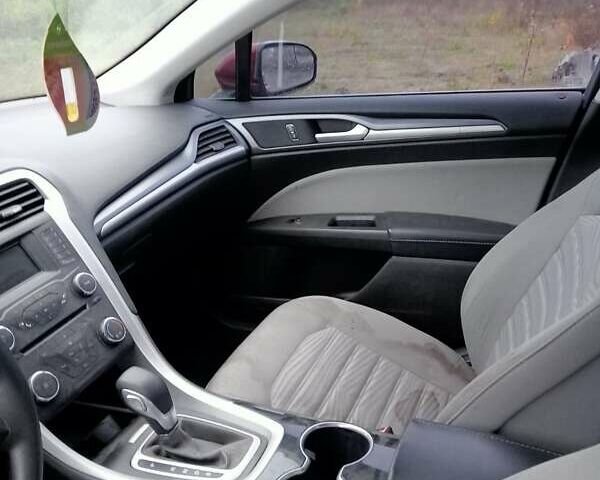 Форд Фьюжн 2015 в Белой Церкве на Automoto.ua Красный Форд Фьюжн, объемом двигателя 2.5 л и пробегом 180 тыс. км за 6900 $, фото 2 на Automoto.ua