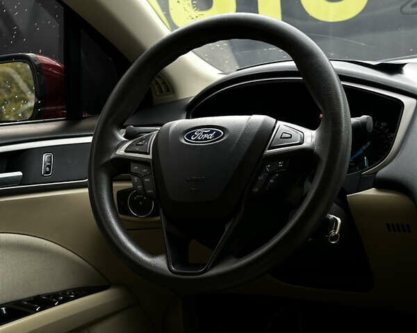 Красный Форд Фьюжн, объемом двигателя 2.49 л и пробегом 150 тыс. км за 8800 $, фото 15 на Automoto.ua