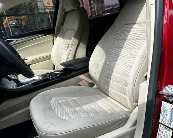 Красный Форд Фьюжн, объемом двигателя 2.49 л и пробегом 150 тыс. км за 8800 $, фото 5 на Automoto.ua