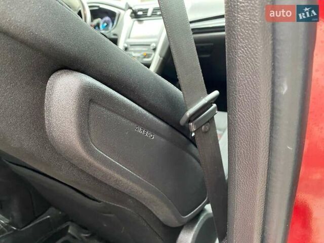 Форд Фьюжн 2015 в Ивано-Франковске на Automoto.ua Красный Форд Фьюжн, объемом двигателя 2.49 л и пробегом 178 тыс. км за 10900 $, фото 56 на Automoto.ua