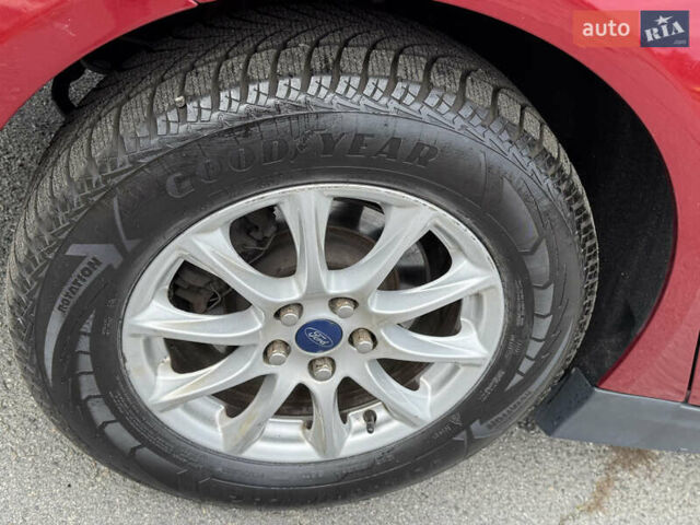 Красный Форд Фьюжн, объемом двигателя 2.5 л и пробегом 131 тыс. км за 8400 $, фото 25 на Automoto.ua