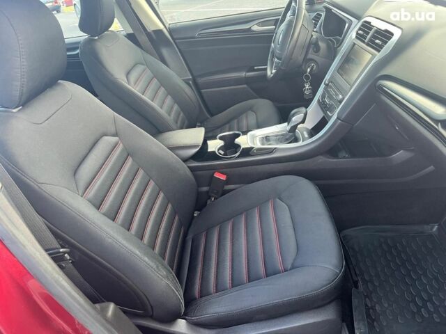 Форд Фьюжн 2015 в Львове на Automoto.ua Красный Форд Фьюжн, объемом двигателя 1.5 л и пробегом 80 тыс. км за 7800 $, фото 16 на Automoto.ua
