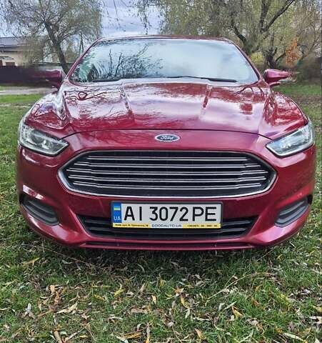 Красный Форд Фьюжн, объемом двигателя 2.49 л и пробегом 214 тыс. км за 9300 $, фото 1 на Automoto.ua