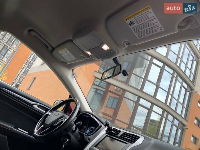 Форд Фьюжн 2015 в Ивано-Франковске на Automoto.ua Красный Форд Фьюжн, объемом двигателя 2.49 л и пробегом 178 тыс. км за 10900 $, фото 61 на Automoto.ua