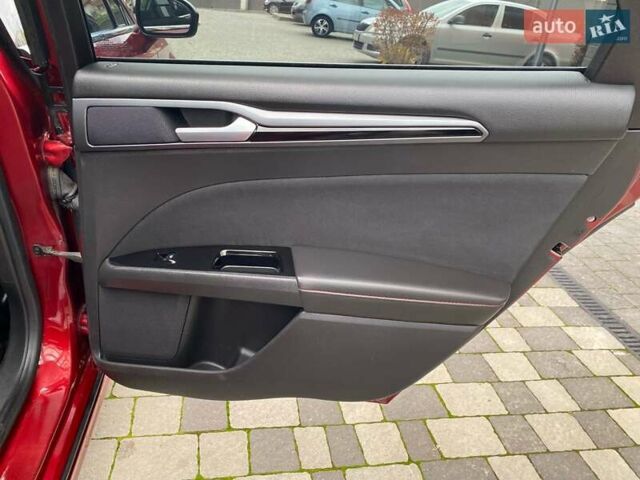 Форд Фьюжн 2015 в Ивано-Франковске на Automoto.ua Красный Форд Фьюжн, объемом двигателя 2.49 л и пробегом 178 тыс. км за 10900 $, фото 55 на Automoto.ua