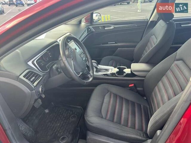 Форд Фьюжен 2015 у Львові на Automoto.ua Червоний Форд Фьюжен, об'ємом двигуна 1.5 л та пробігом 80 тис. км за 7800 $, фото 23 на Automoto.ua