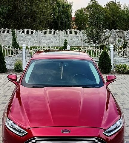 Форд Фьюжн 2015 в Львове на Automoto.ua Красный Форд Фьюжн, объемом двигателя 1.5 л и пробегом 147 тыс. км за 9500 $, фото 1 на Automoto.ua