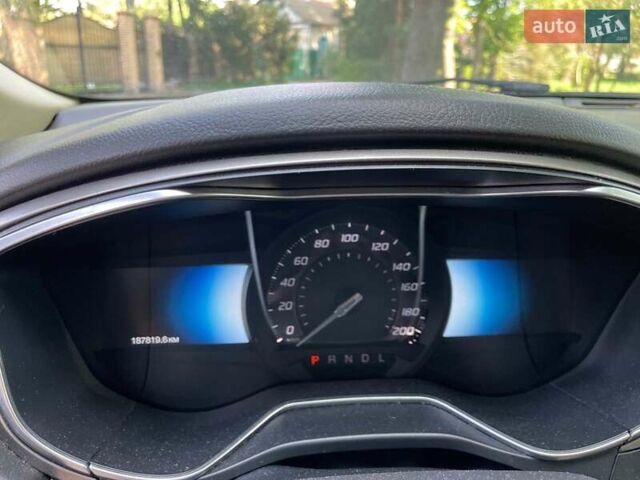 Червоний Форд Фьюжен, об'ємом двигуна 2 л та пробігом 187 тис. км за 12790 $, фото 27 на Automoto.ua
