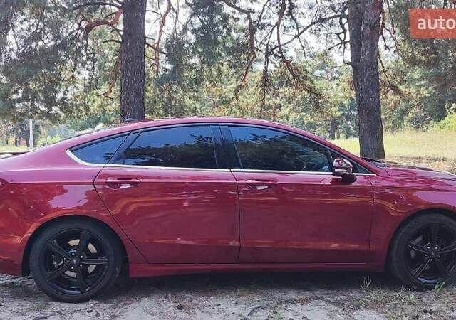 Красный Форд Фьюжн, объемом двигателя 2 л и пробегом 163 тыс. км за 12500 $, фото 12 на Automoto.ua