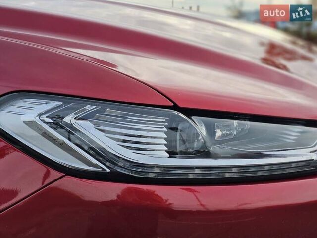 Форд Фьюжн 2015 в Киеве на Automoto.ua Красный Форд Фьюжн, объемом двигателя 2.49 л и пробегом 170 тыс. км за 15000 $, фото 2 на Automoto.ua
