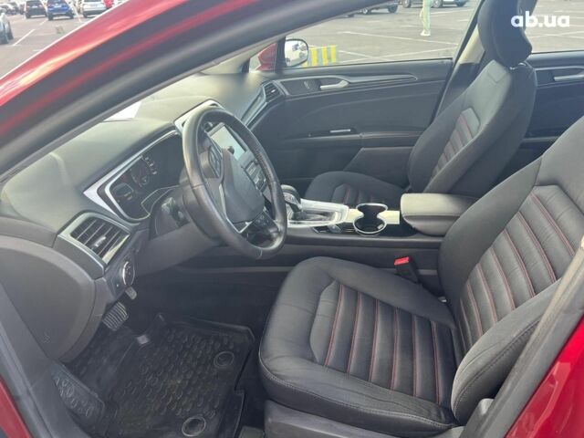 Форд Фьюжн 2015 в Львове на Automoto.ua Красный Форд Фьюжн, объемом двигателя 1.5 л и пробегом 80 тыс. км за 7800 $, фото 23 на Automoto.ua