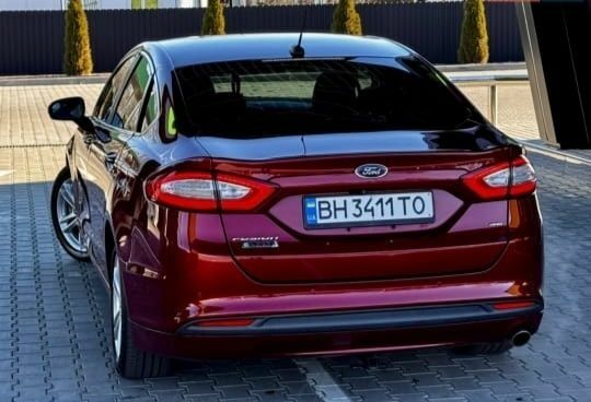 Форд Фьюжен 2015 у Одесі на Automoto.ua Червоний Форд Фьюжен, об'ємом двигуна 2 л та пробігом 200 тис. км за 11800 $, фото 2 на Automoto.ua