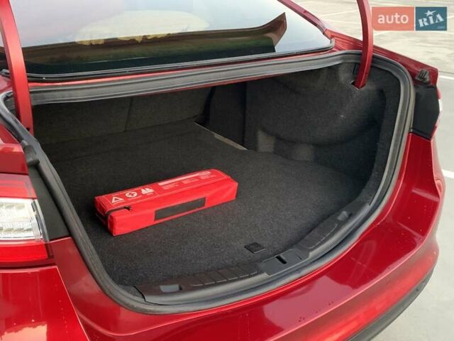 Красный Форд Фьюжн, объемом двигателя 2.49 л и пробегом 190 тыс. км за 9500 $, фото 33 на Automoto.ua