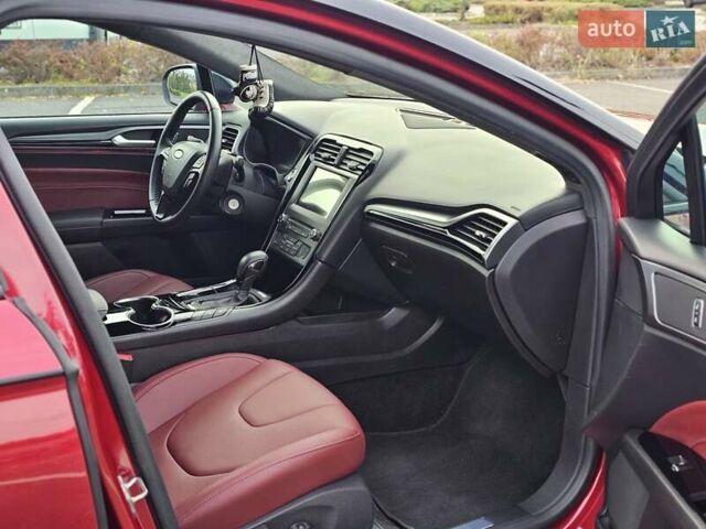 Форд Фьюжн 2015 в Киеве на Automoto.ua Красный Форд Фьюжн, объемом двигателя 2.49 л и пробегом 170 тыс. км за 15000 $, фото 6 на Automoto.ua