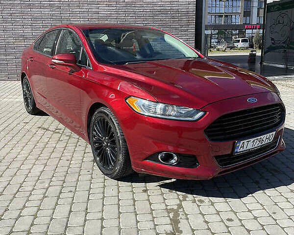 Красный Форд Фьюжн, объемом двигателя 2 л и пробегом 99 тыс. км за 10700 $, фото 7 на Automoto.ua