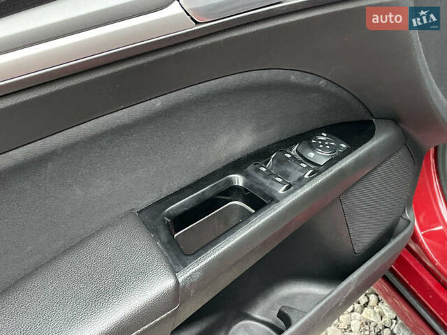 Форд Фьюжен 2015 у Києві на Automoto.ua Червоний Форд Фьюжен, об'ємом двигуна 1.5 л та пробігом 139 тис. км за 10490 $, фото 17 на Automoto.ua