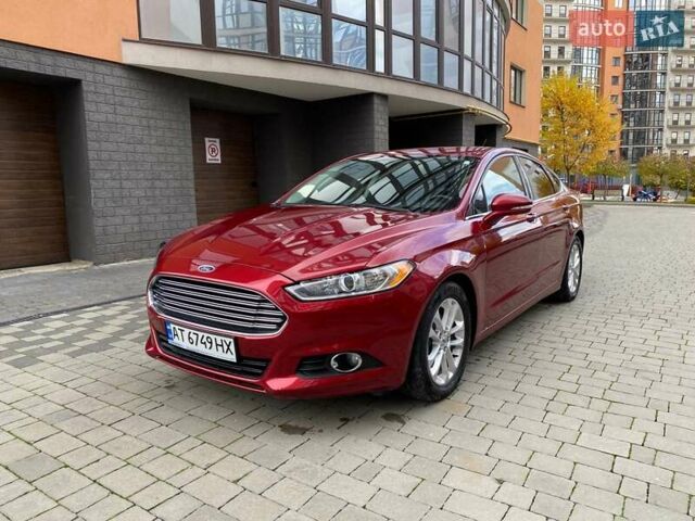 Форд Фьюжн 2015 в Ивано-Франковске на Automoto.ua Красный Форд Фьюжн, объемом двигателя 2.49 л и пробегом 178 тыс. км за 10900 $, фото 2 на Automoto.ua