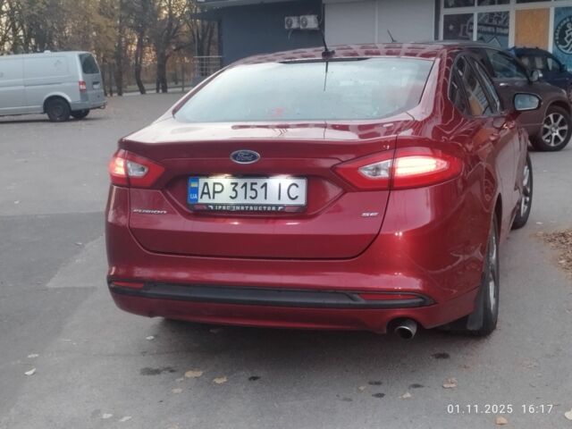 Красный Форд Фьюжн, объемом двигателя 2.5 л и пробегом 160 тыс. км за 11000 $, фото 14 на Automoto.ua