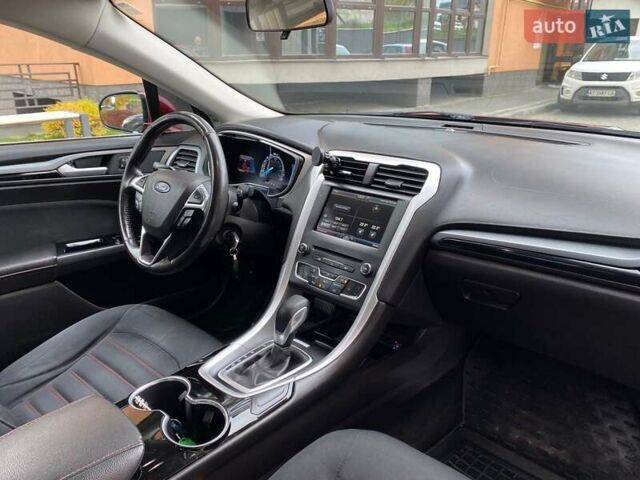 Форд Фьюжн 2015 в Ивано-Франковске на Automoto.ua Красный Форд Фьюжн, объемом двигателя 2.49 л и пробегом 178 тыс. км за 10900 $, фото 59 на Automoto.ua