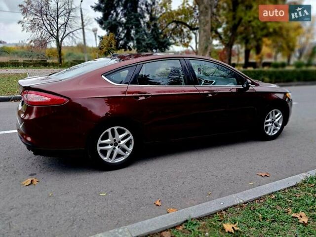 Красный Форд Фьюжн, объемом двигателя 2.5 л и пробегом 191 тыс. км за 8990 $, фото 1 на Automoto.ua