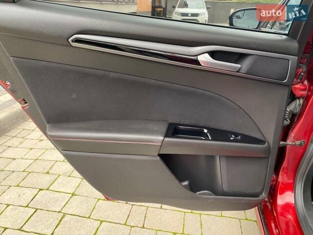 Форд Фьюжн 2015 в Ивано-Франковске на Automoto.ua Красный Форд Фьюжн, объемом двигателя 2.49 л и пробегом 178 тыс. км за 10900 $, фото 54 на Automoto.ua