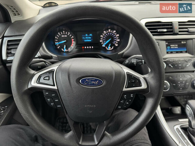 Красный Форд Фьюжн, объемом двигателя 2.5 л и пробегом 131 тыс. км за 8400 $, фото 27 на Automoto.ua