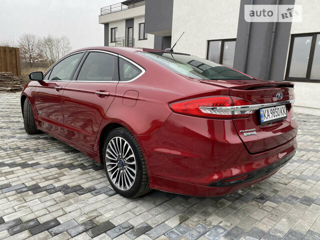 Красный Форд Фьюжн, объемом двигателя 2 л и пробегом 74 тыс. км за 16800 $, фото 7 на Automoto.ua