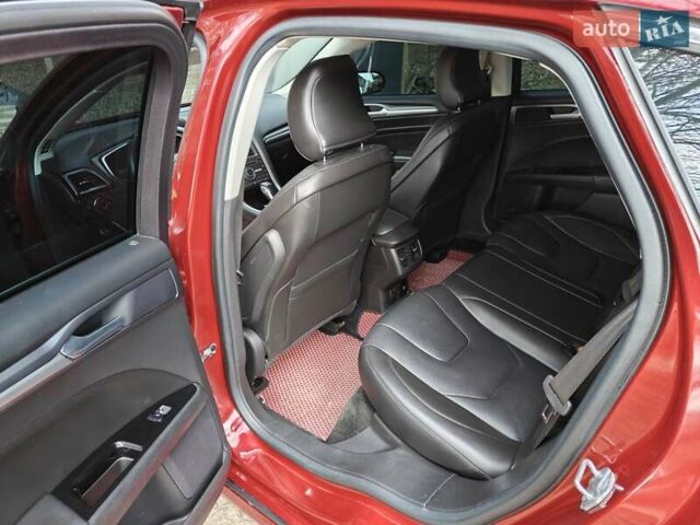 Красный Форд Фьюжн, объемом двигателя 2 л и пробегом 183 тыс. км за 13500 $, фото 34 на Automoto.ua