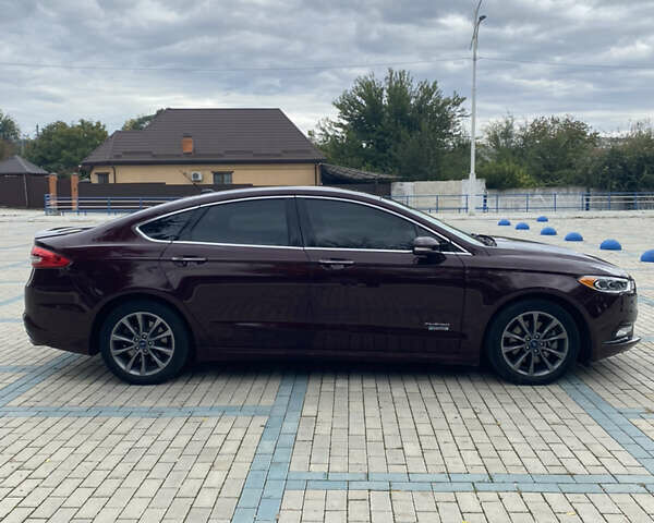 Червоний Форд Фьюжен, об'ємом двигуна 2 л та пробігом 130 тис. км за 15000 $, фото 3 на Automoto.ua