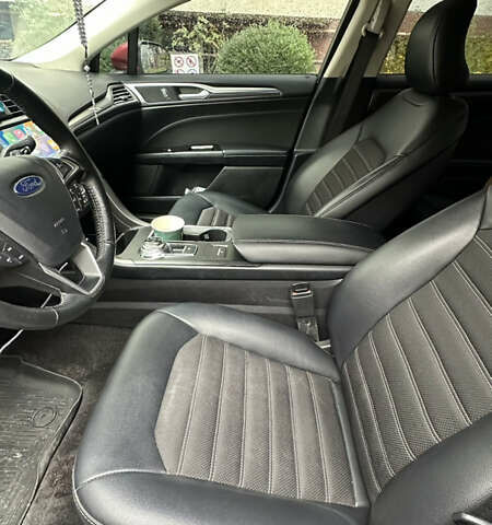 Форд Фьюжен 2016 у Львові на Automoto.ua Червоний Форд Фьюжен, об'ємом двигуна 2.49 л та пробігом 140 тис. км за 10900 $, фото 10 на Automoto.ua