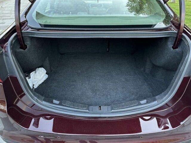 Красный Форд Фьюжн, объемом двигателя 2 л и пробегом 102 тыс. км за 10500 $, фото 19 на Automoto.ua