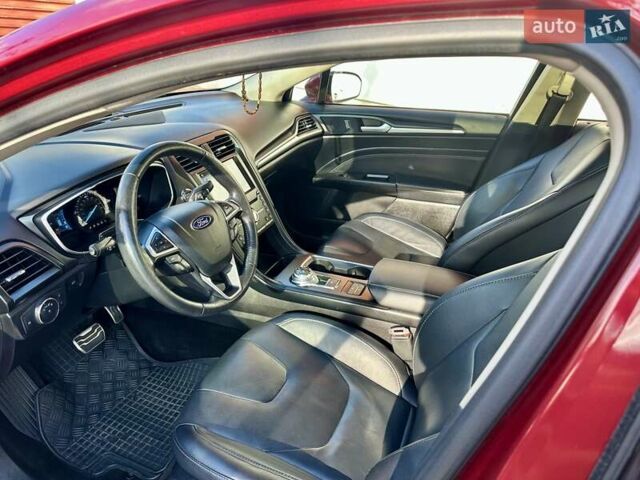 Красный Форд Фьюжн, объемом двигателя 2 л и пробегом 123 тыс. км за 14500 $, фото 12 на Automoto.ua