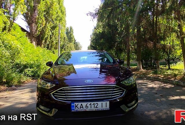 Красный Форд Фьюжн, объемом двигателя 2.5 л и пробегом 70 тыс. км за 10500 $, фото 10 на Automoto.ua