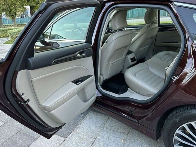 Красный Форд Фьюжн, объемом двигателя 2 л и пробегом 102 тыс. км за 10500 $, фото 17 на Automoto.ua