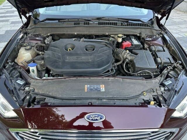 Красный Форд Фьюжн, объемом двигателя 2 л и пробегом 102 тыс. км за 10500 $, фото 18 на Automoto.ua