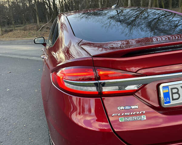 Красный Форд Фьюжн, объемом двигателя 2 л и пробегом 92 тыс. км за 17000 $, фото 20 на Automoto.ua