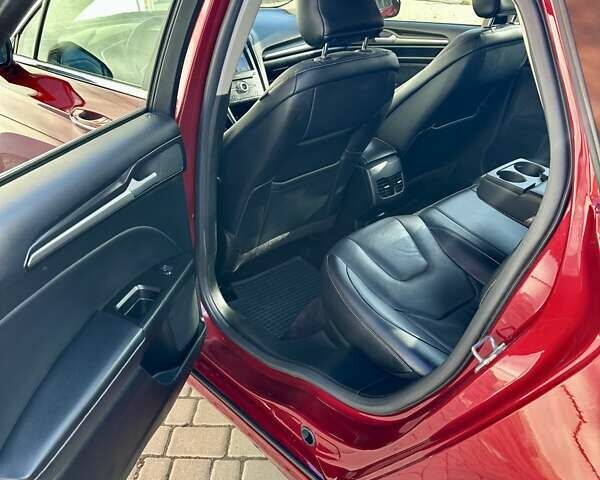 Красный Форд Фьюжн, объемом двигателя 2 л и пробегом 123 тыс. км за 14500 $, фото 18 на Automoto.ua