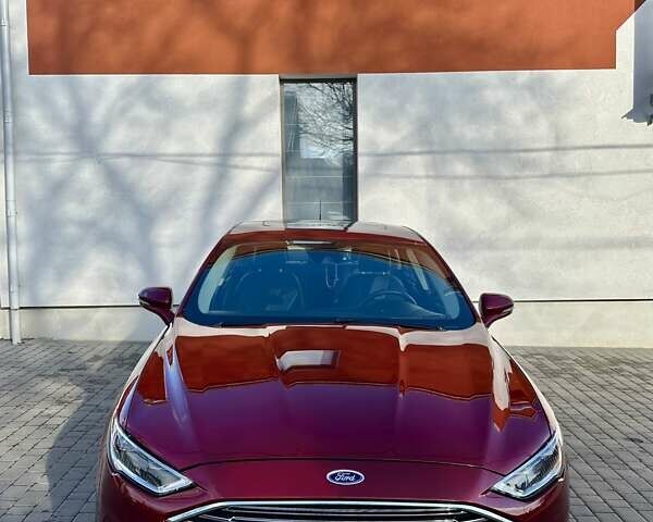 Красный Форд Фьюжн, объемом двигателя 2 л и пробегом 123 тыс. км за 14500 $, фото 5 на Automoto.ua